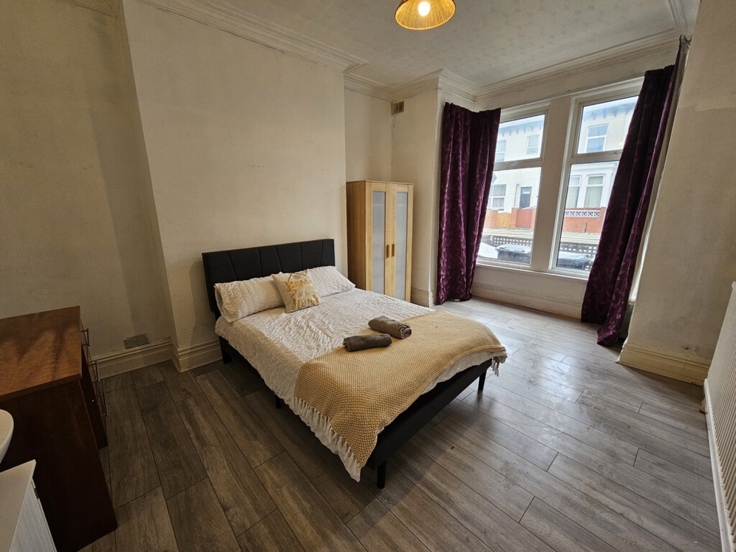 Room Queen Victoria Road in Blackpool