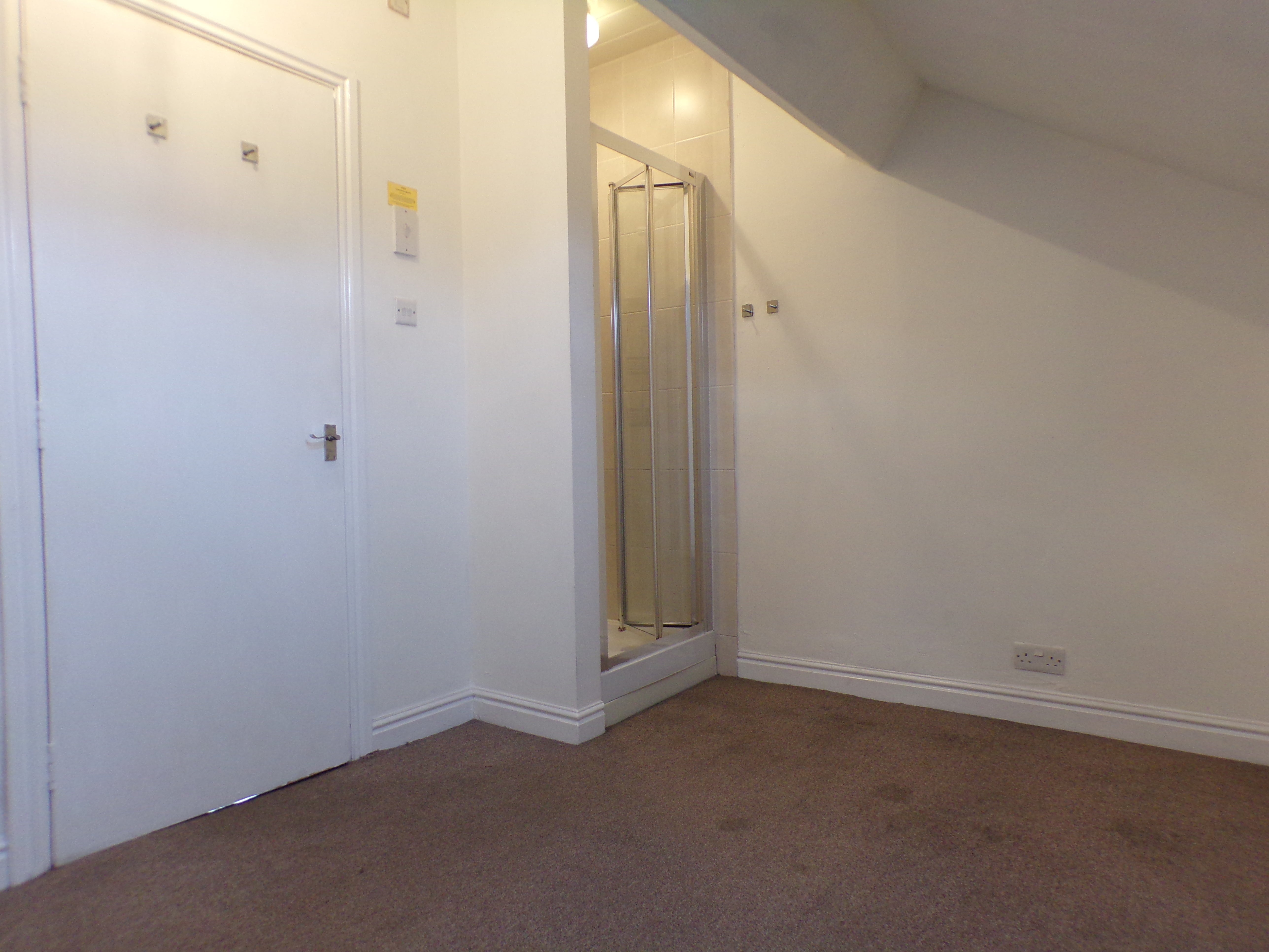 Flat Bairstow Street in Preston