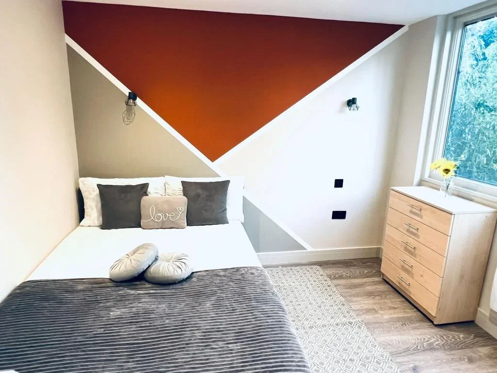 Room Leyland Road in Greater London