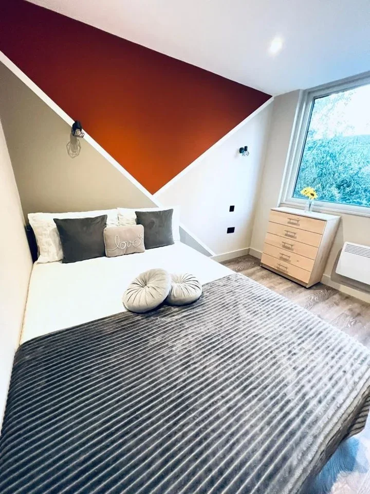 Room Leyland Road in Greater London