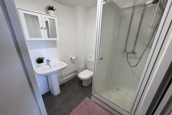 Room Moore Gate in Broxtowe