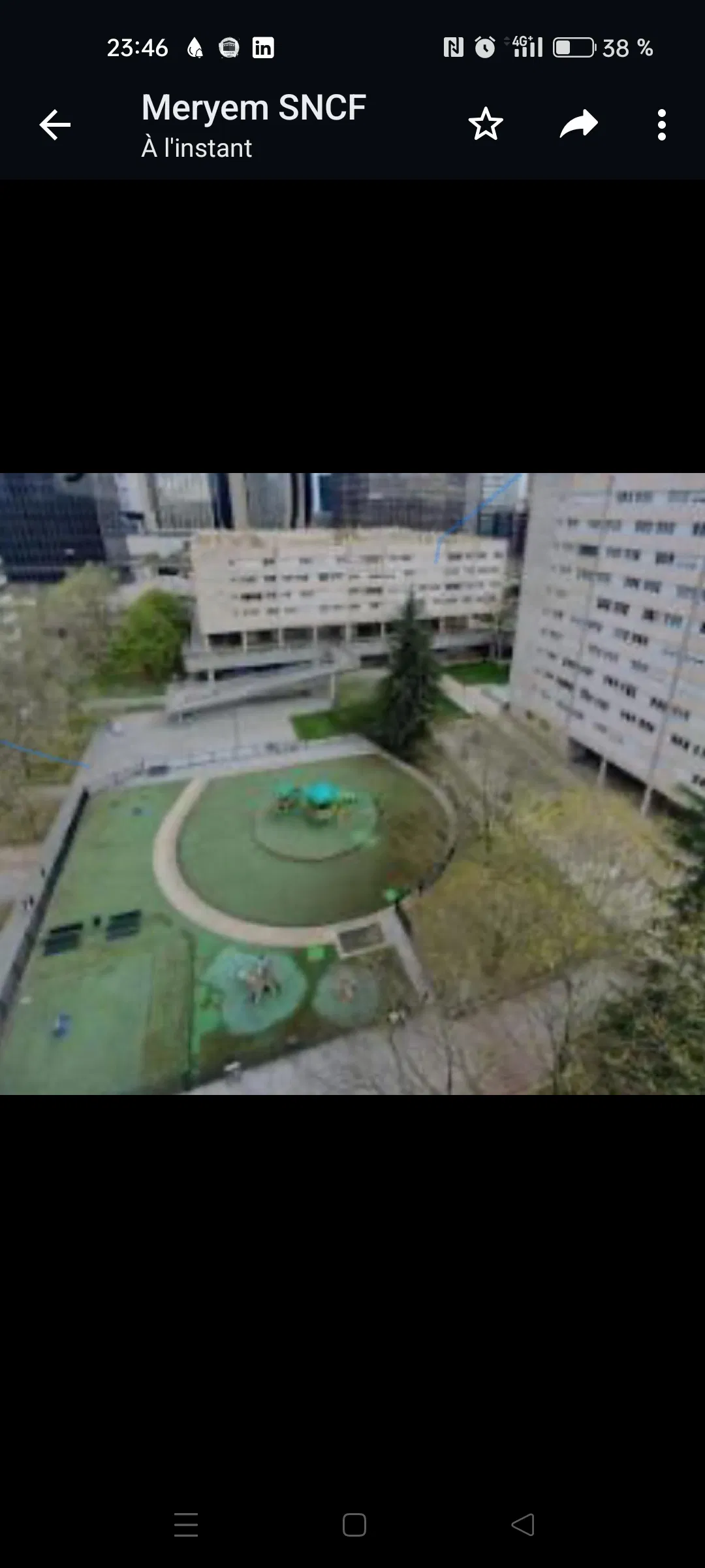 Room Rue Sadi Carnot in Puteaux