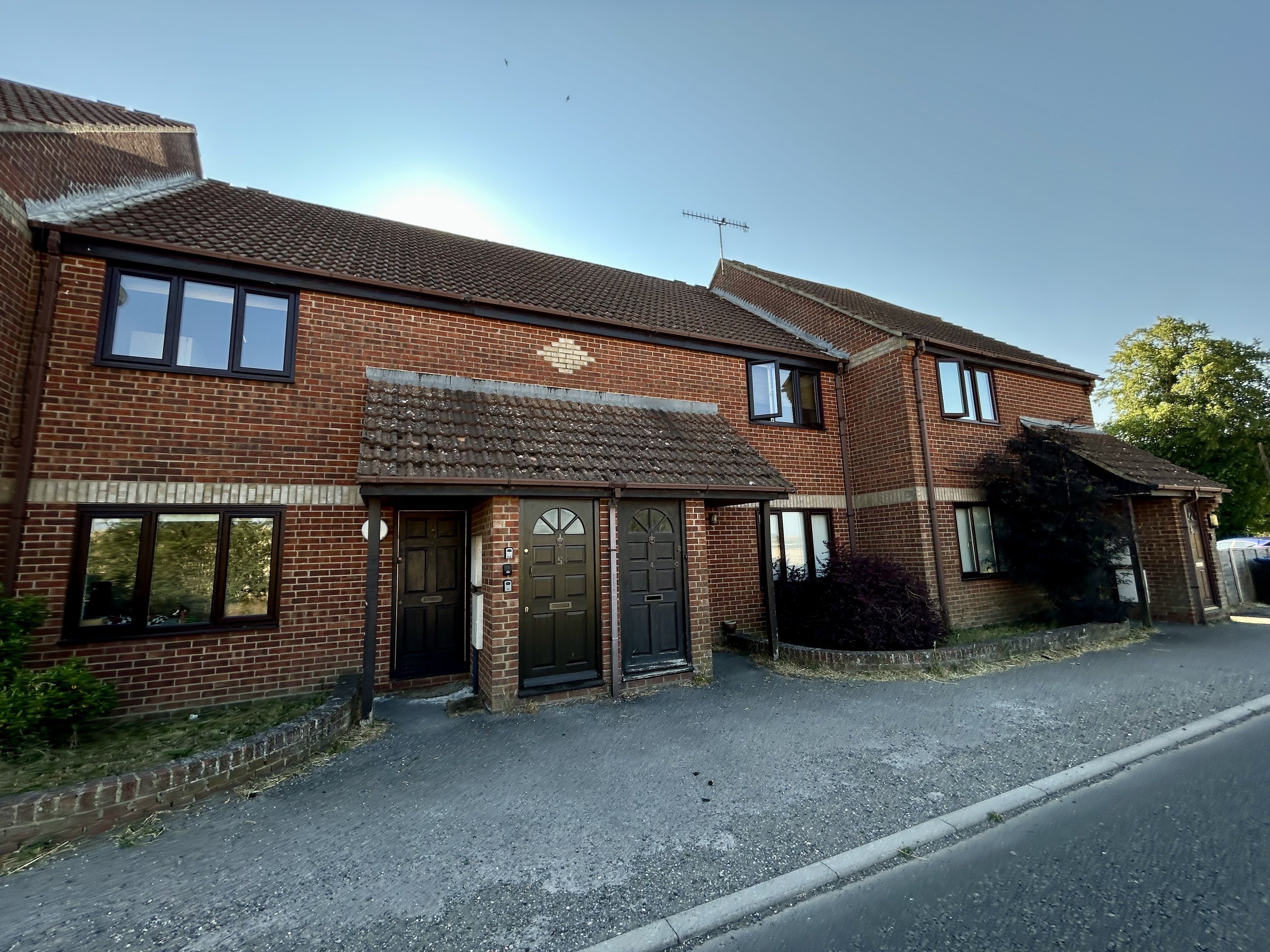 Flat Salisbury Road in Netheravon
