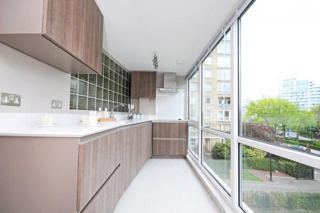 Flat Boydell Court in Greater London