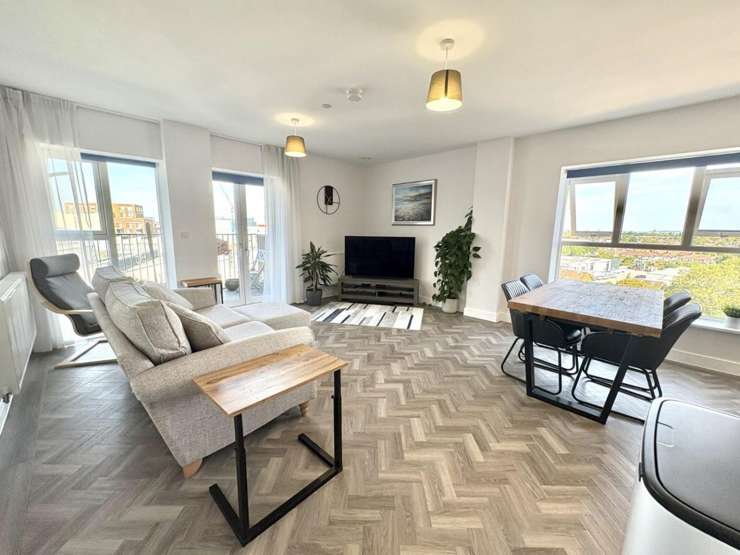 Flat Material Walk in Greater London