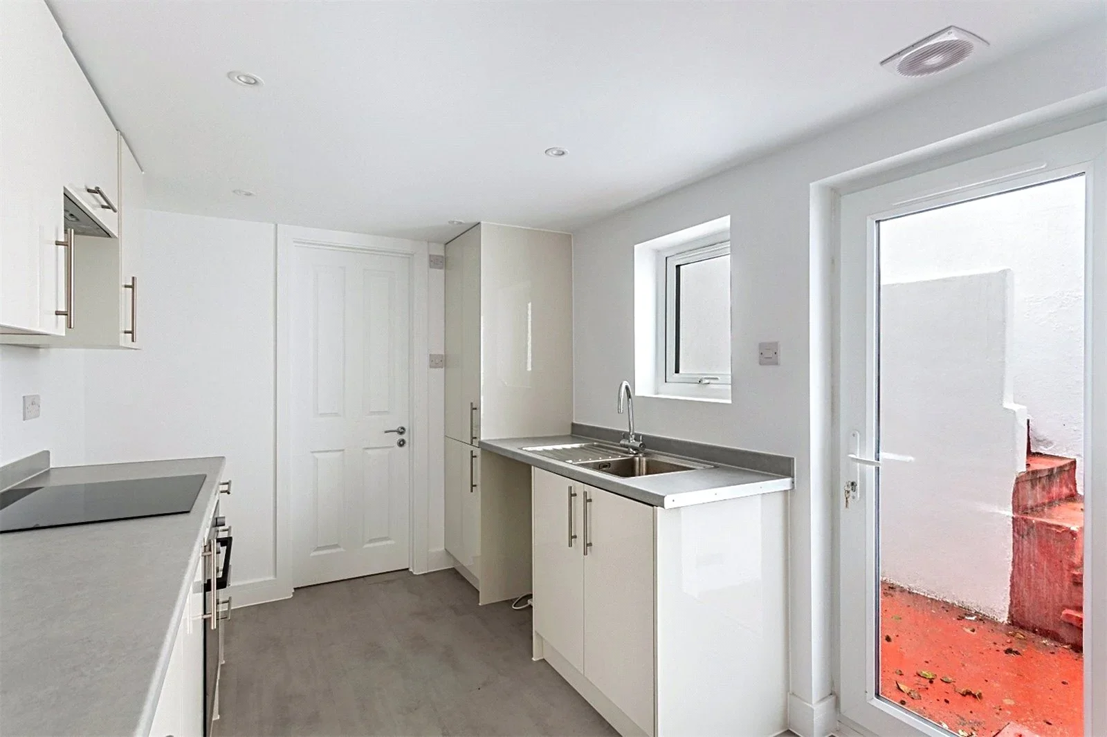 Flat Elm Grove in Brighton