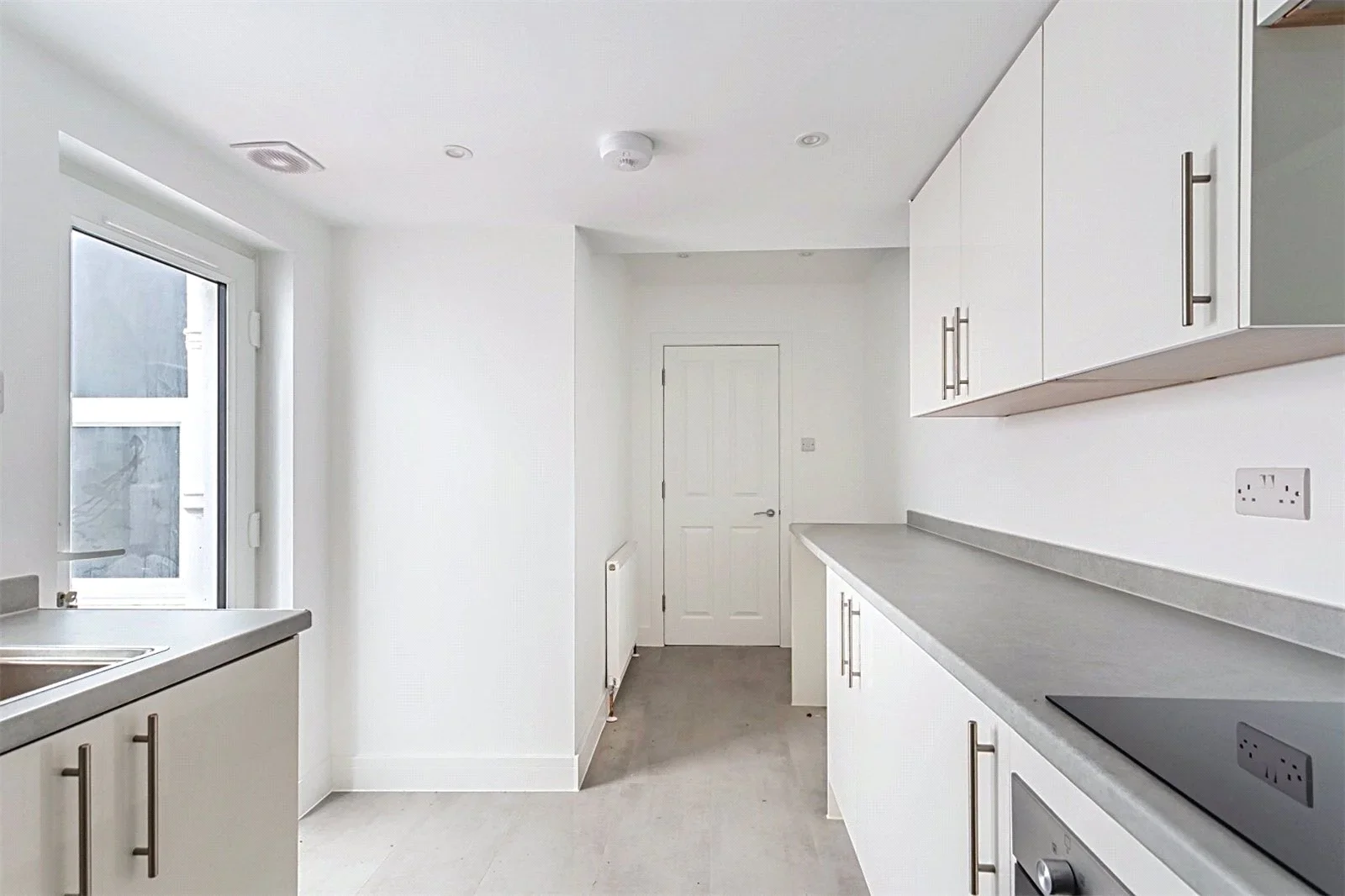 Flat Elm Grove in Brighton