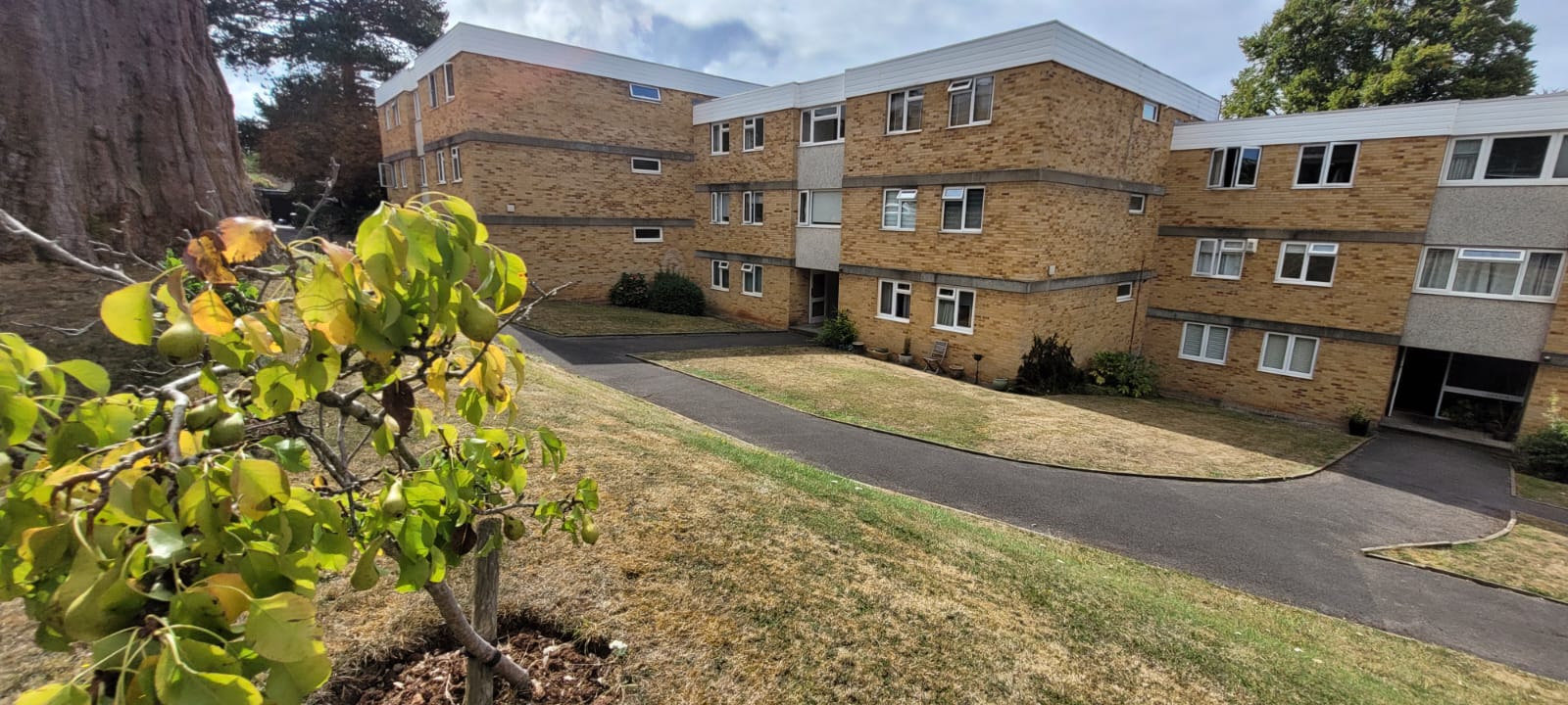 Flat Hazelwood Road in Bristol