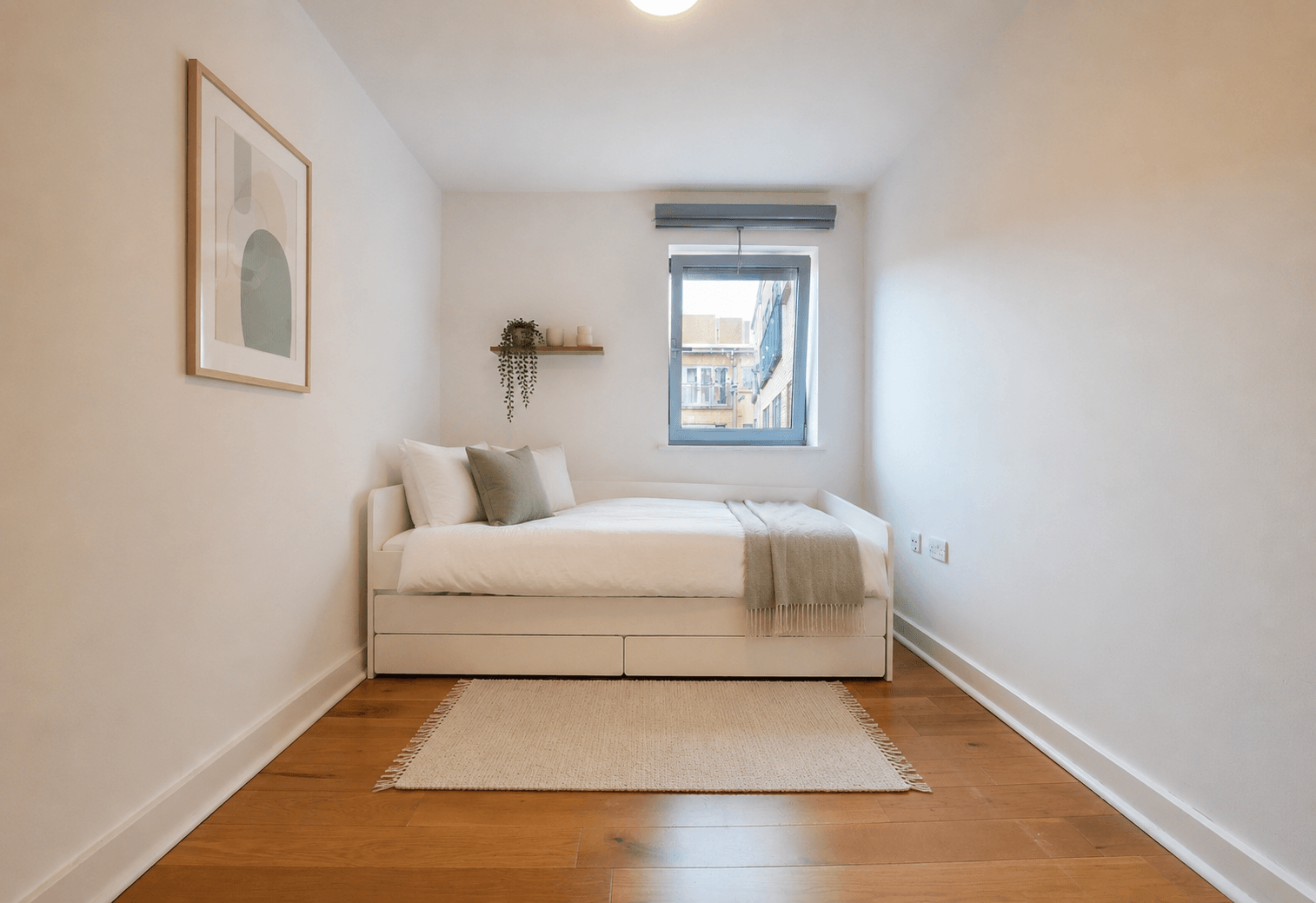 Flat Montague Street in Bristol