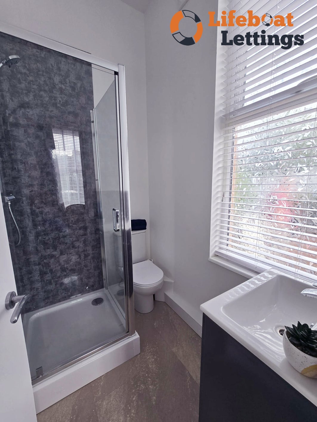 Room Radnor Park Road in Folkestone and Hythe District
