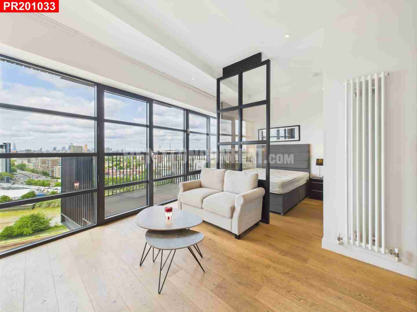 House Lyell Street in Greater London
