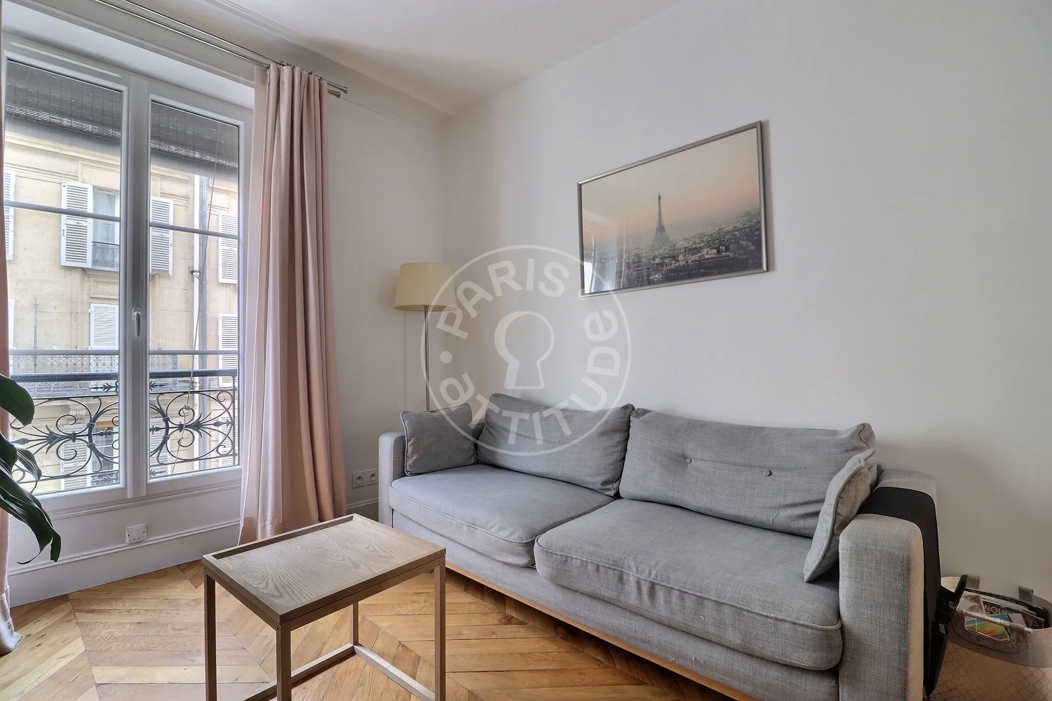 Appartement Rue Lacharrière à Paris