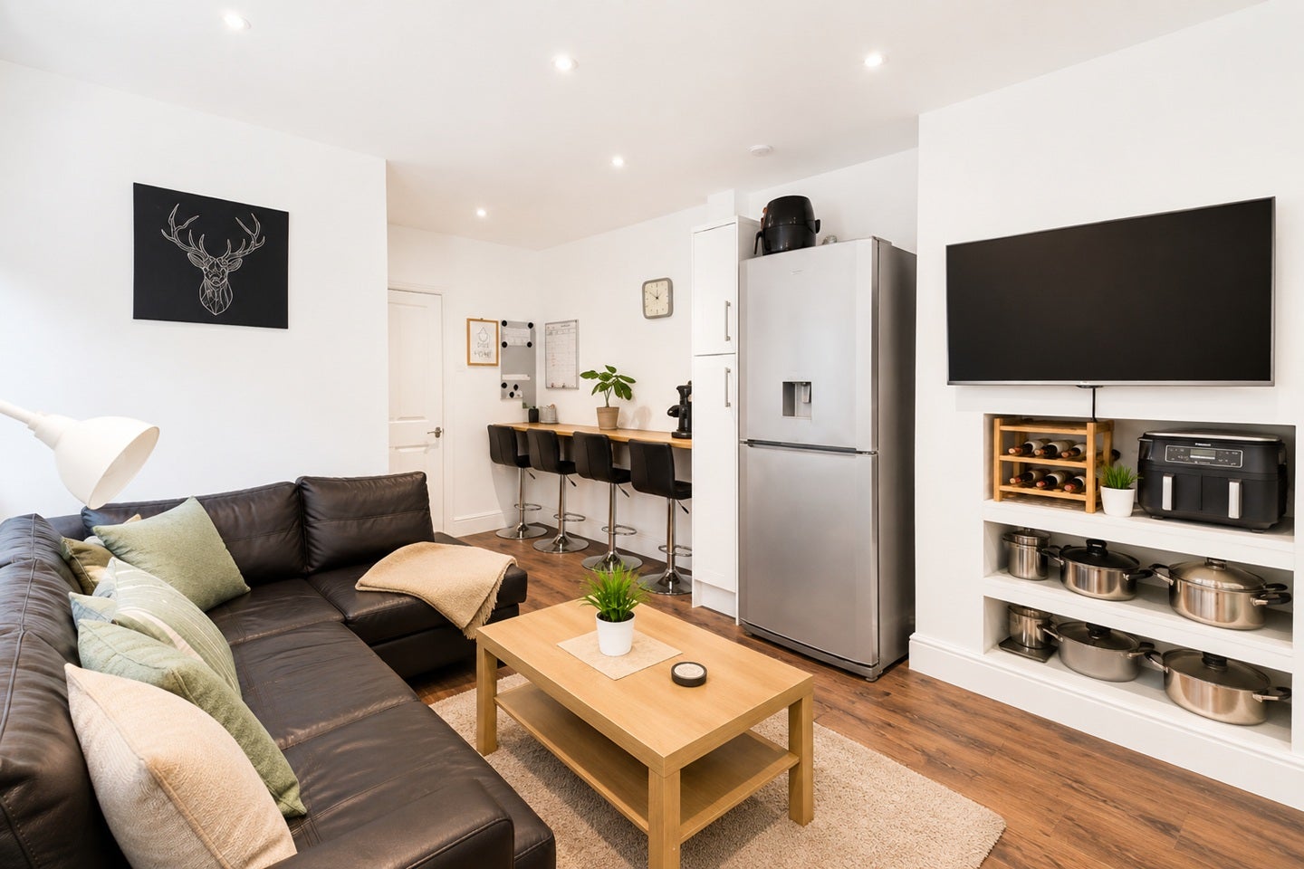 Room Summerfield Crescent in Birmingham