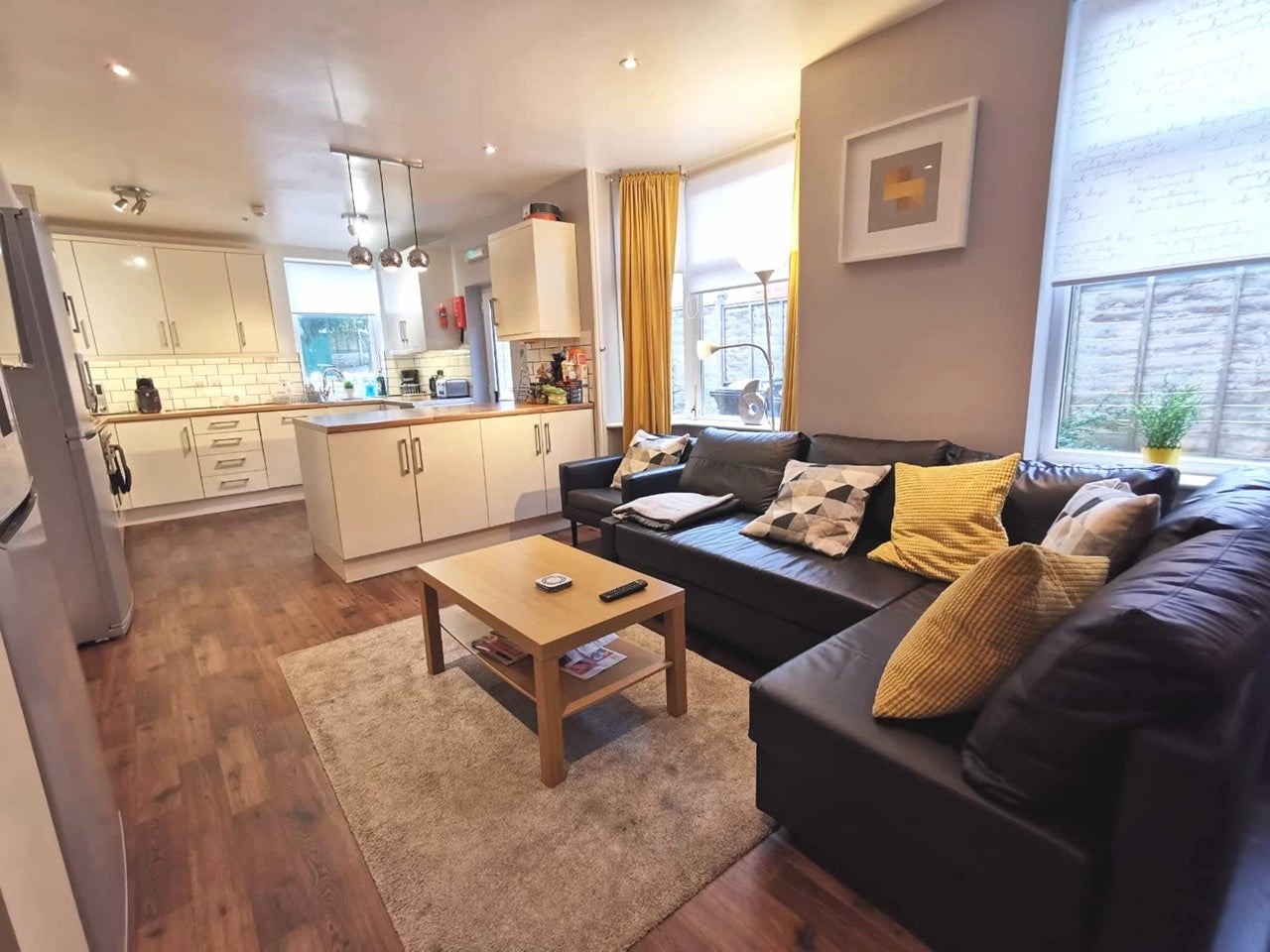 Room Summerfield Crescent in Birmingham