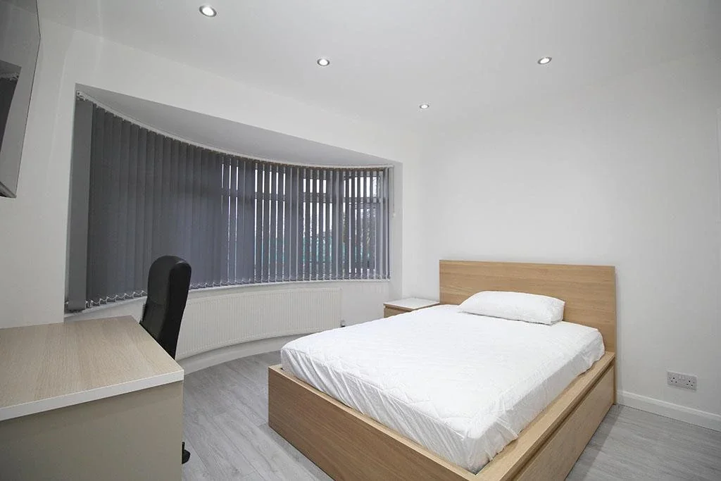 Room Byron Street Extension in Charnwood