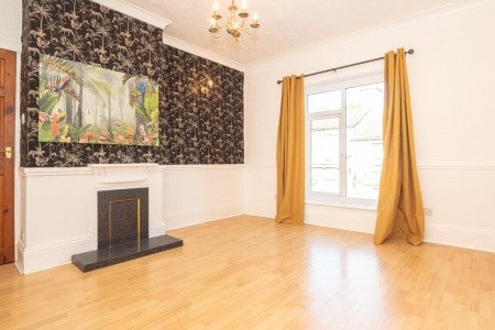 Flat Chapeltown in Leeds