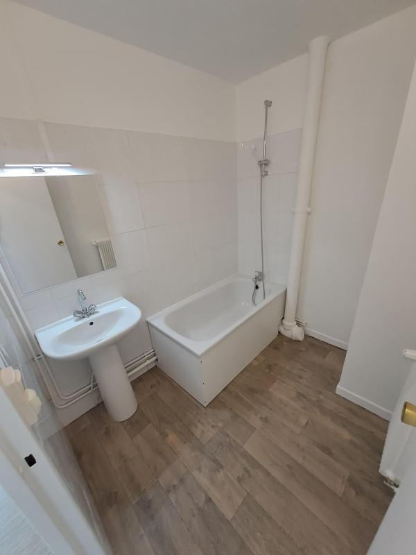 Flat Rue de Tambour in Reims