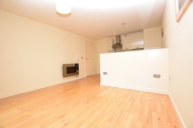 Flat Northcote Road in Sheffield
