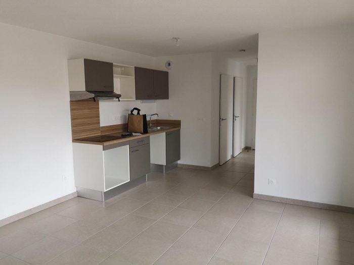 Appartement Rue Émilien Ronzas à Nîmes