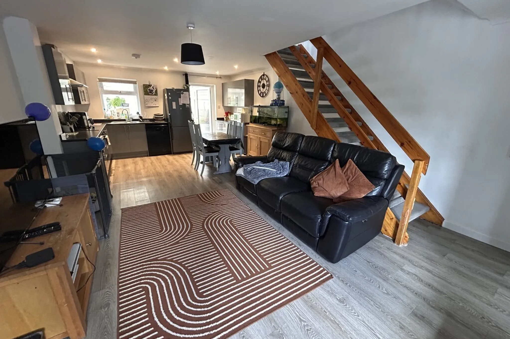 Flat Lime Close in Frome