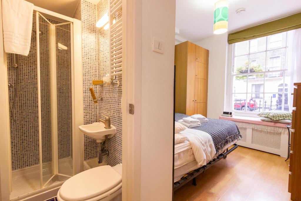 Flat North Gower Street in Greater London