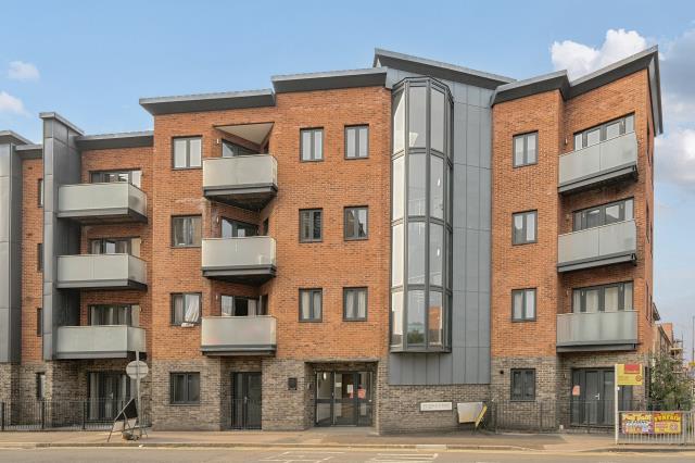 Flat Weldale Street in Reading