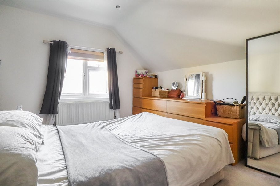 Flat Carlton Road in St Albans