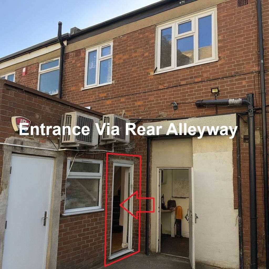 Flat Bilton Road in Greater London