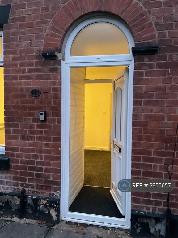 House William Street in Radcliffe