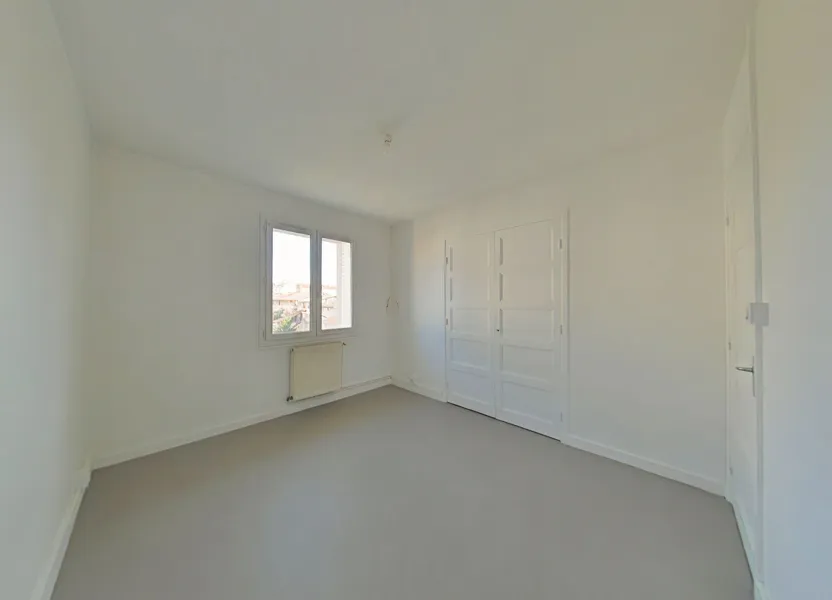 Appartement Rue de la République à Bourg-de-Péage