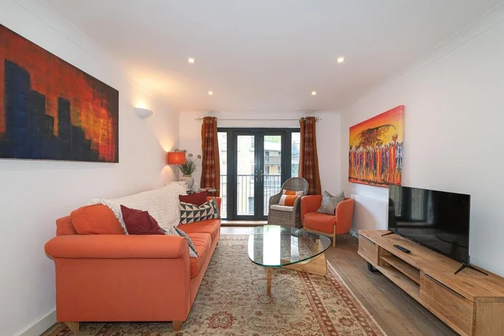 Flat Wolseley Street in Greater London