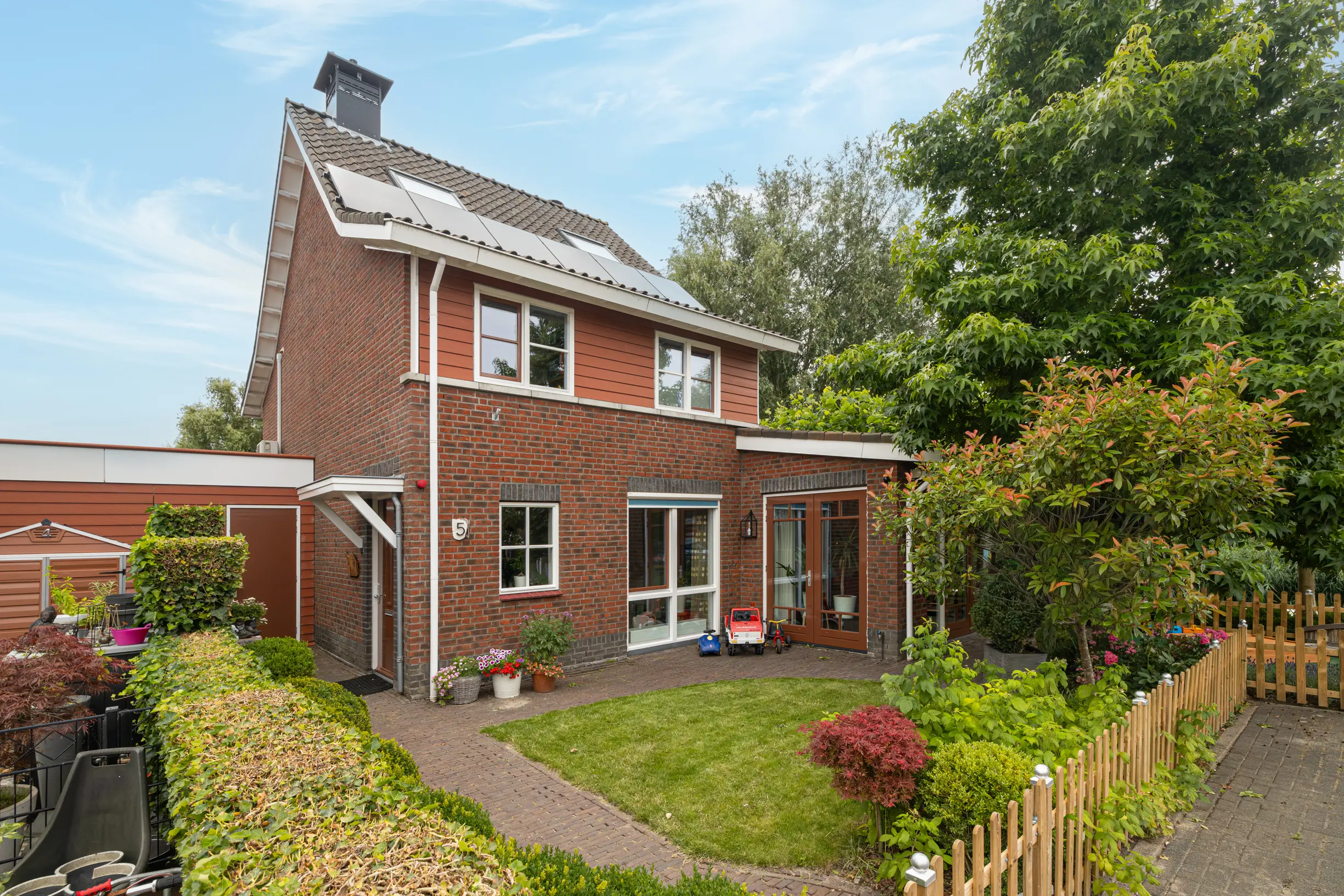 Huis Klapwijkse eilanden 5 in Berkel en Rodenrijs