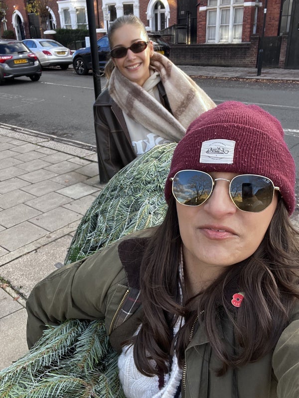 Room Baytree Road in Greater London