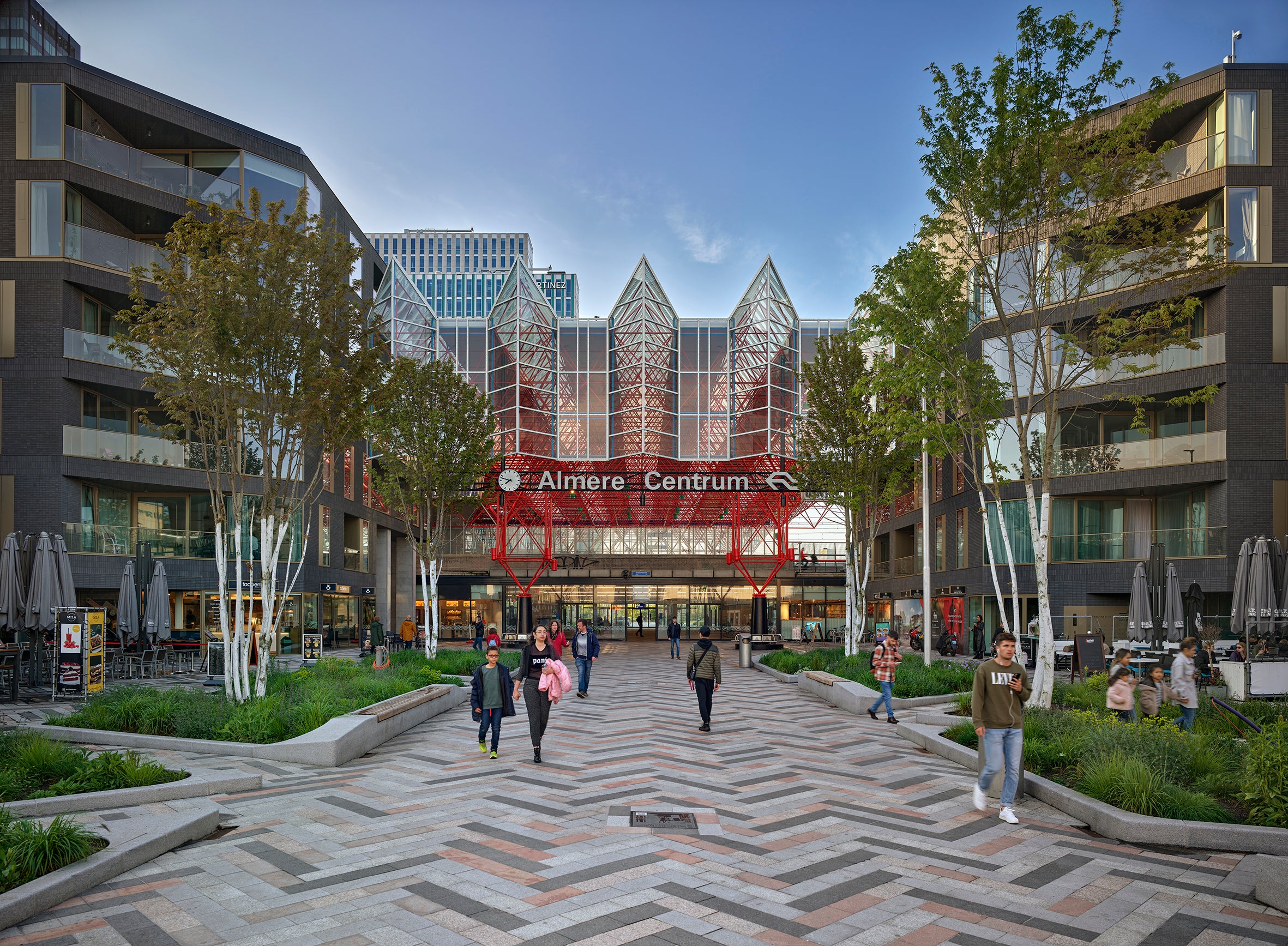Flat Stationsplein in Almere
