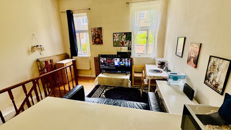 Room Hammersmith Grove in Greater London