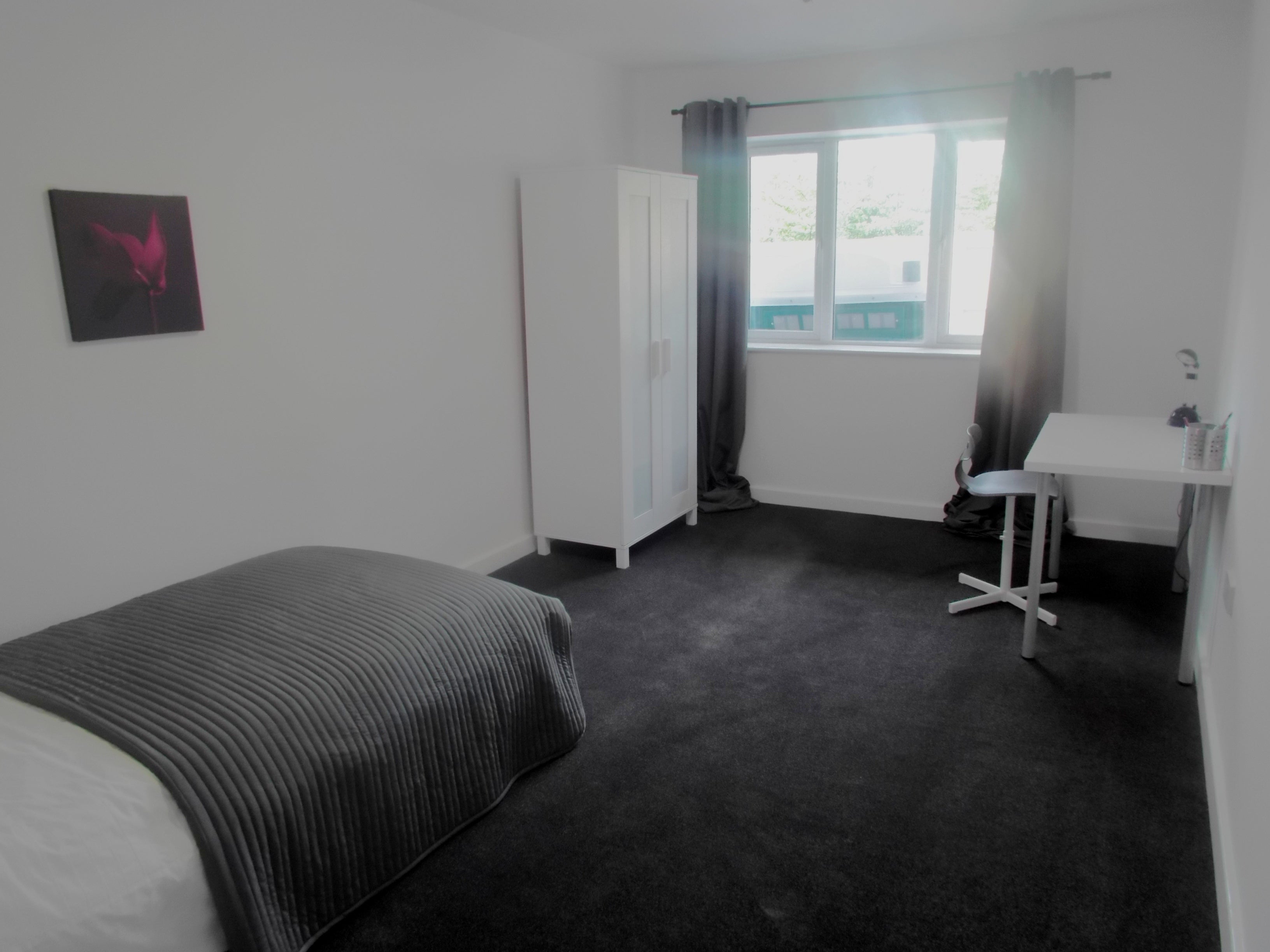 Flat Oxley Street in Wolverhampton