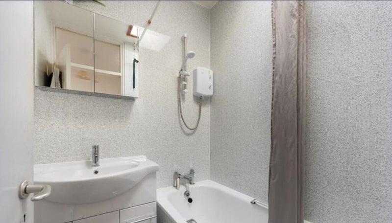 Room Stanhope Street in Greater London