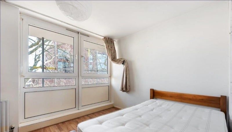 Room Stanhope Street in Greater London