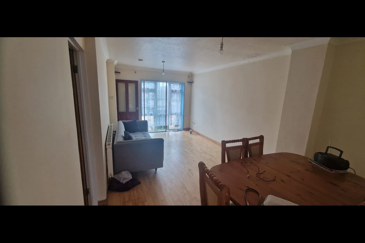 House Dart Close in Slough