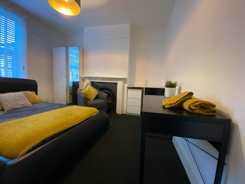 Room Marsham Street in Maidstone