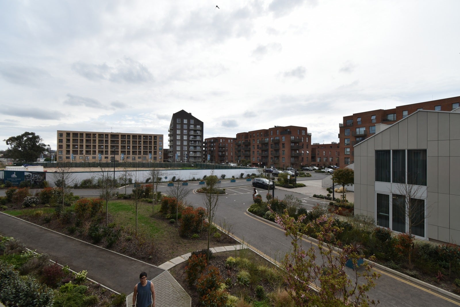 Flat Hargrave Drive in Greater London