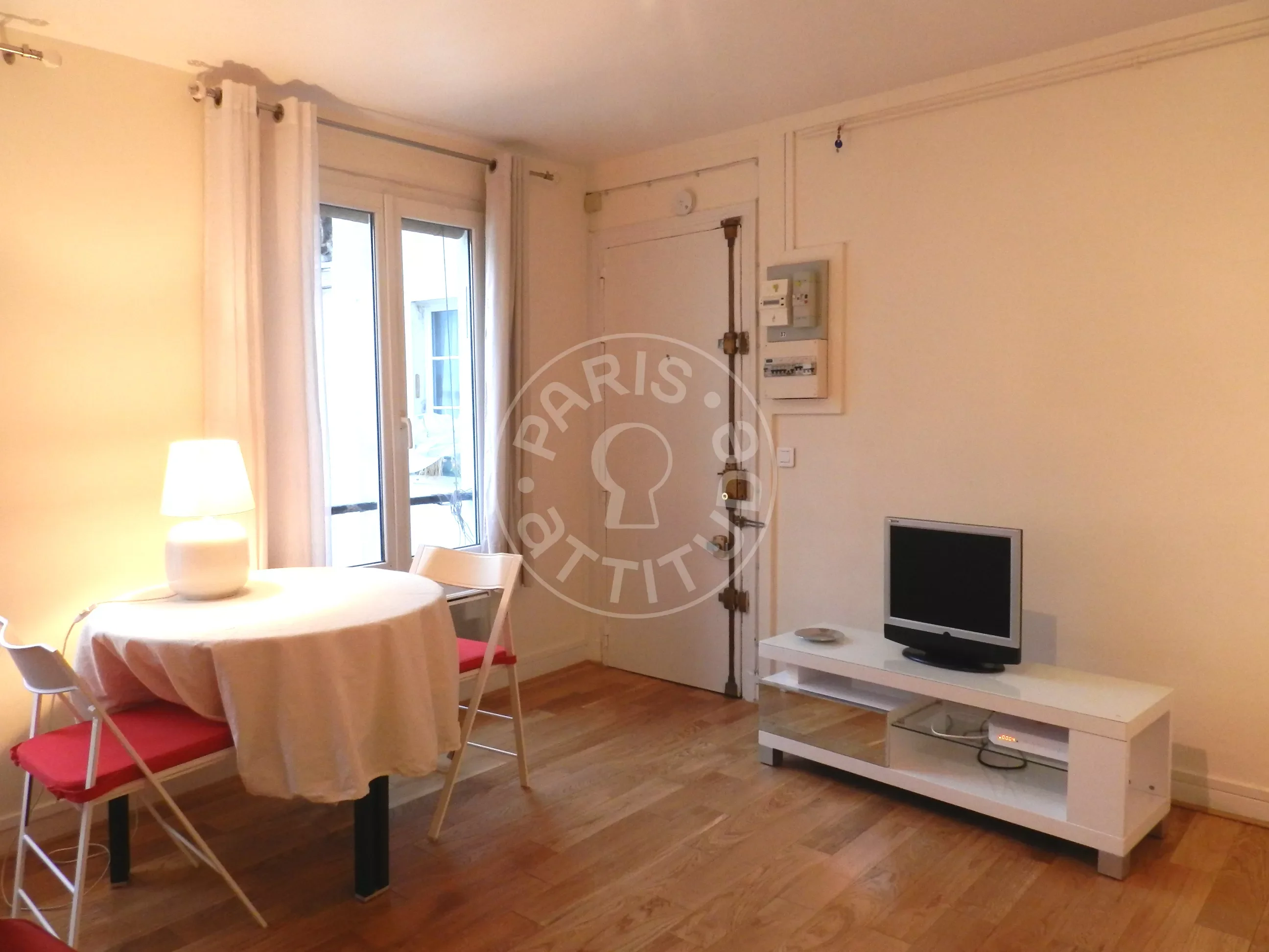 Appartement Rue Notre-Dame-de-Nazareth à Paris