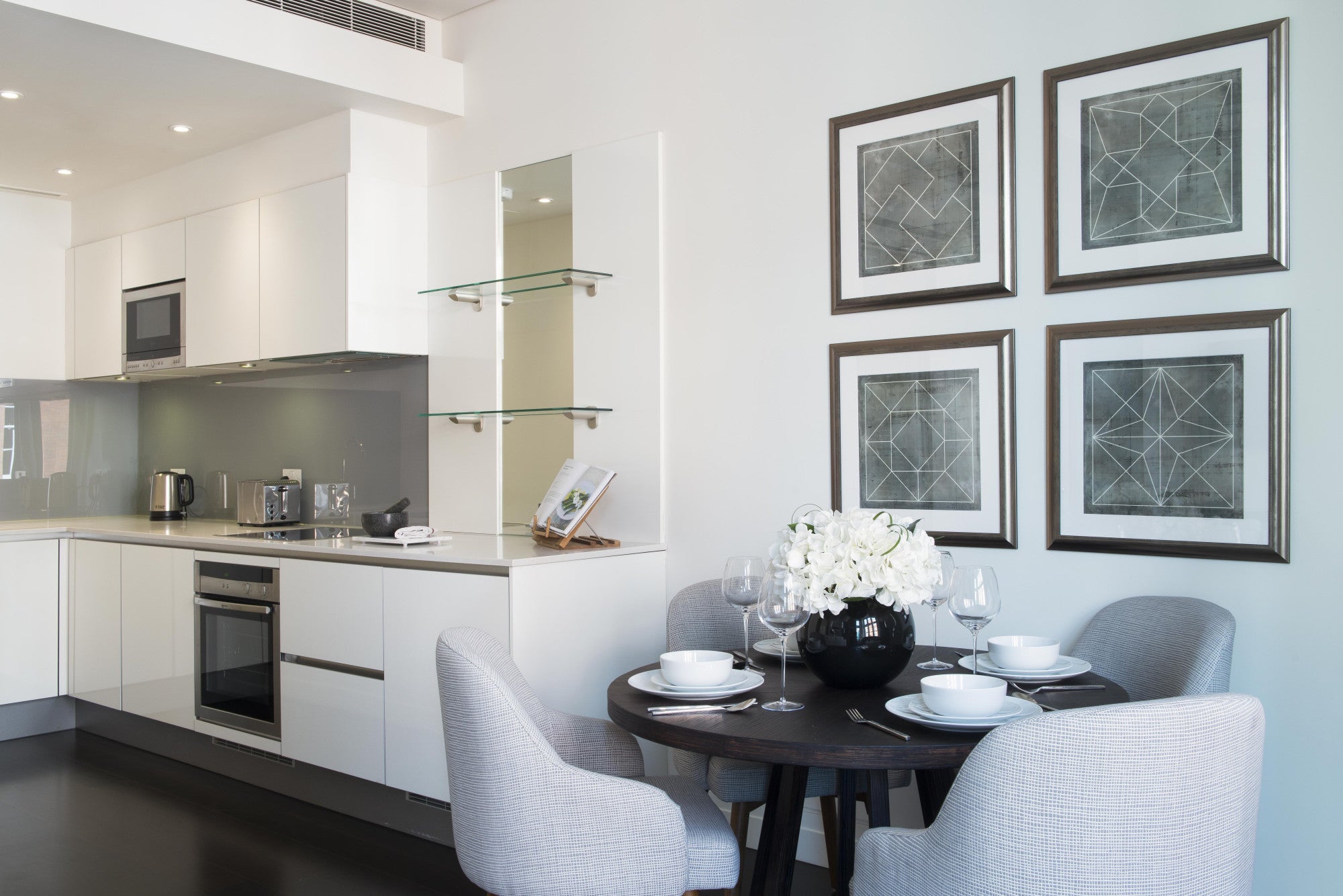 Flat North Audley Street in City of Westminster
