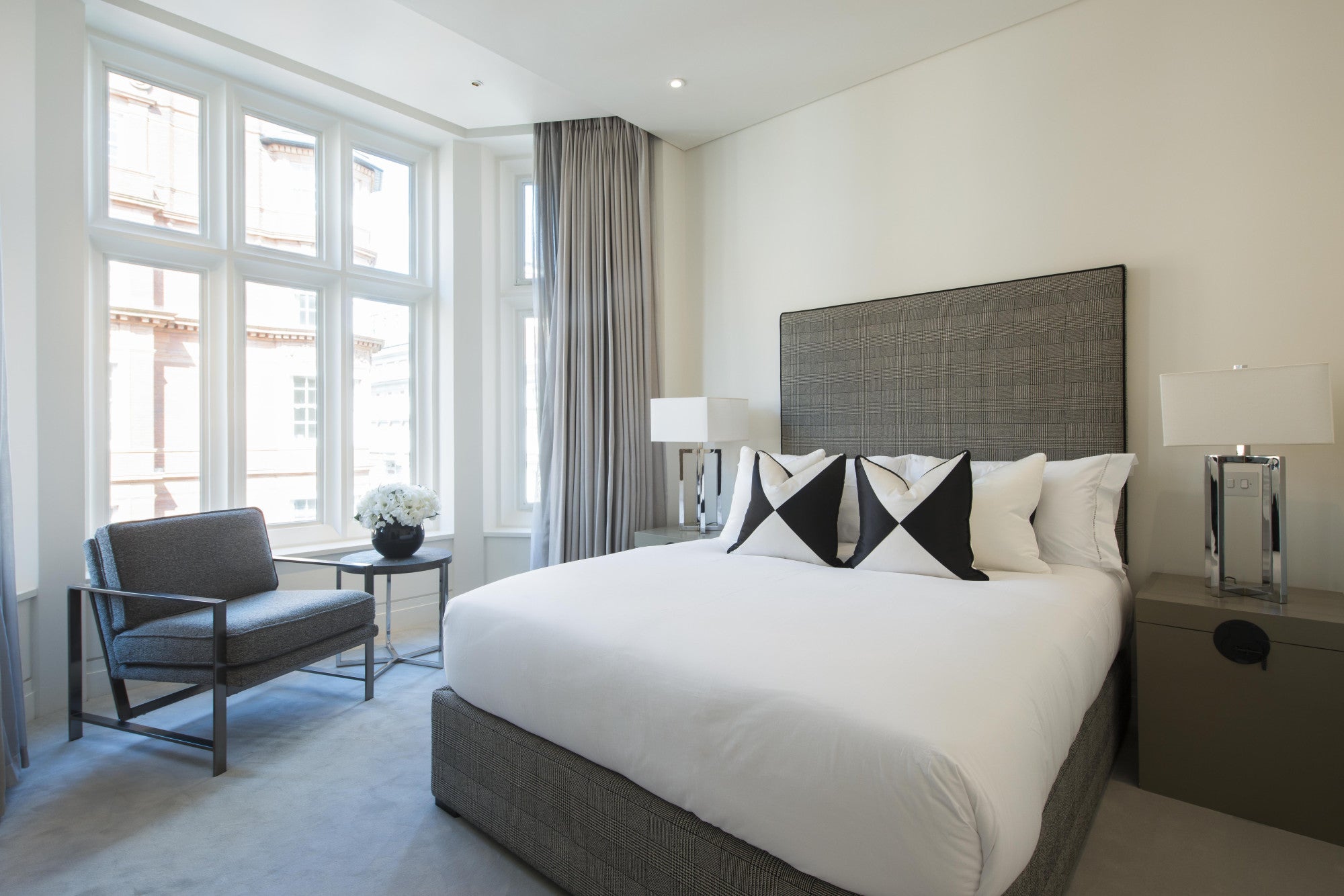 Flat North Audley Street in City of Westminster