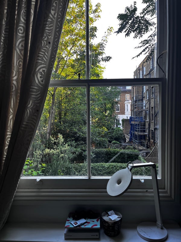 Room Finborough Road in Greater London