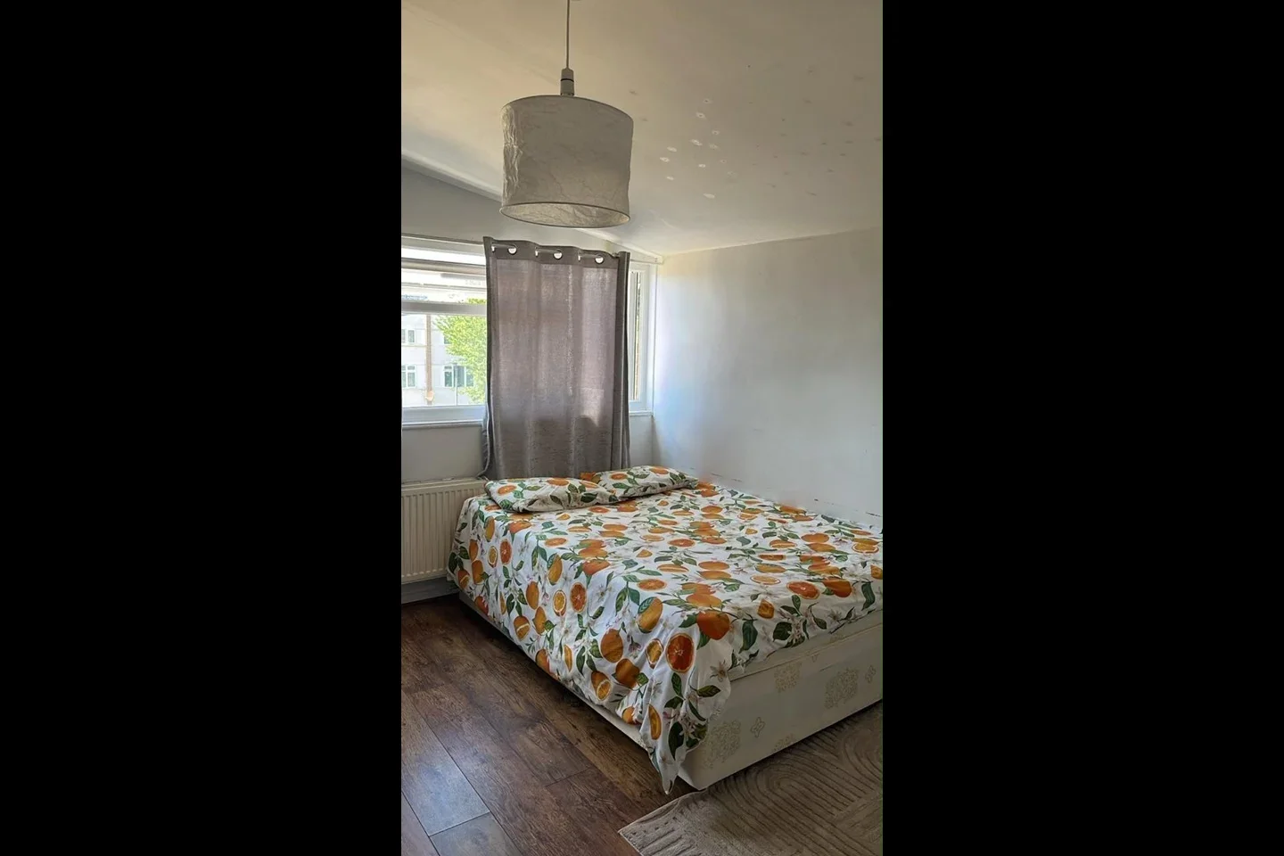 Room Lovett Way in Greater London
