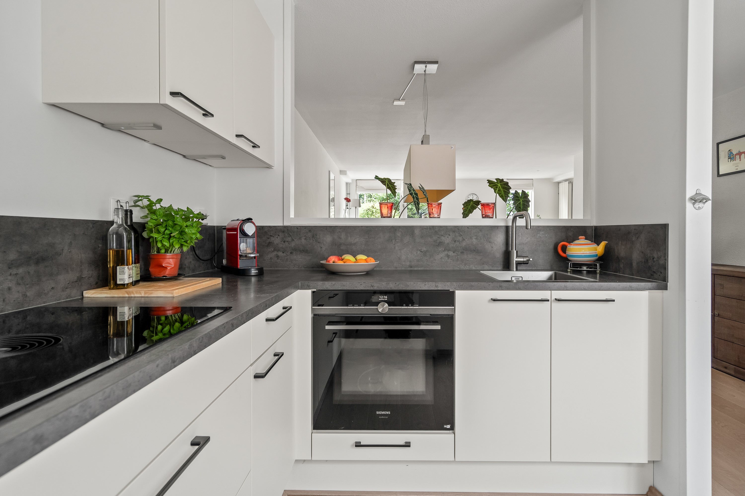 Tussenwoning te koop: Karekietweide 9, Houten