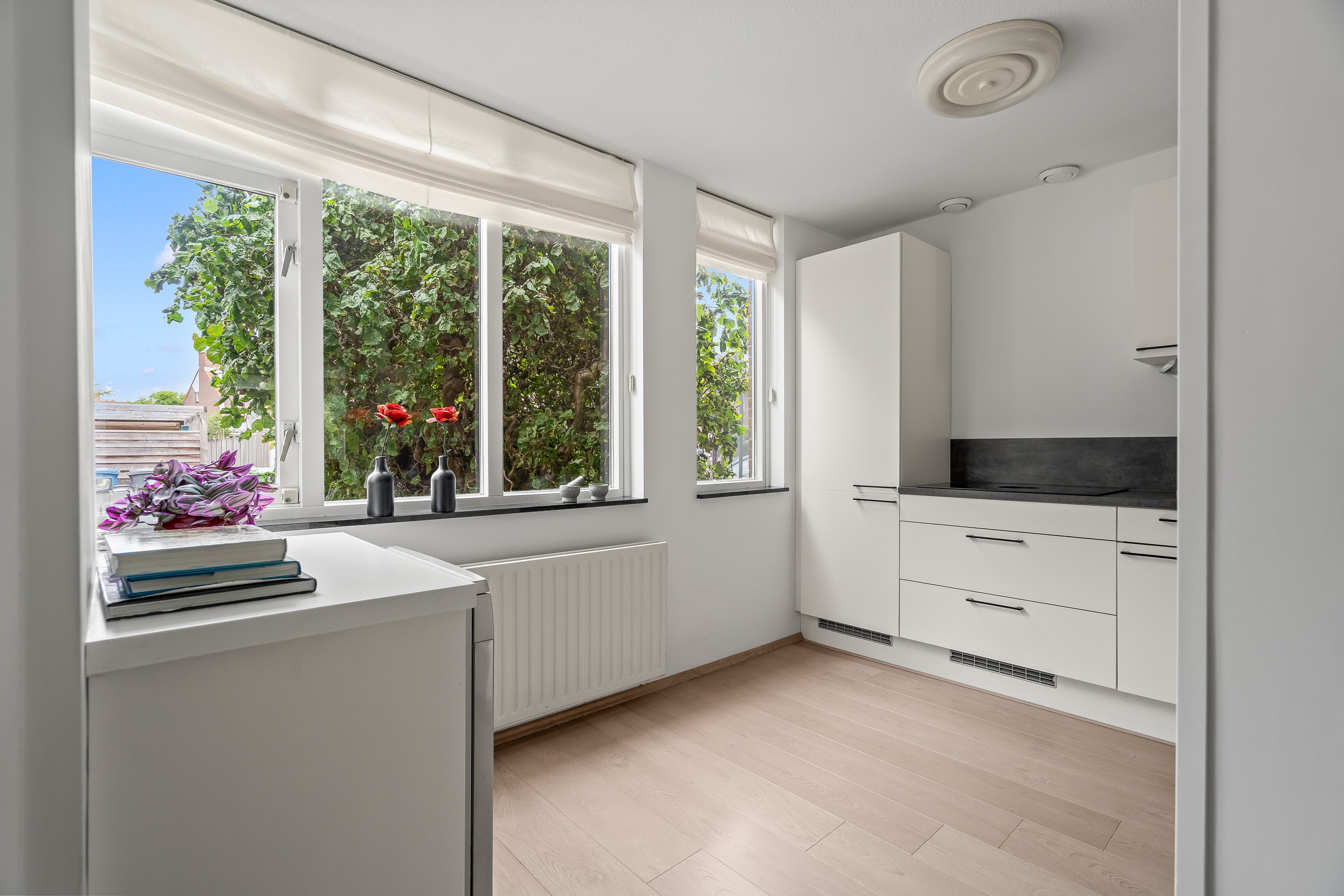 Tussenwoning te koop: Karekietweide 9, Houten