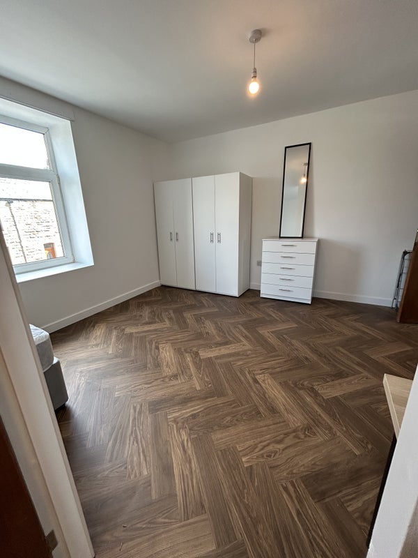Room Manchester Road in Hyndburn