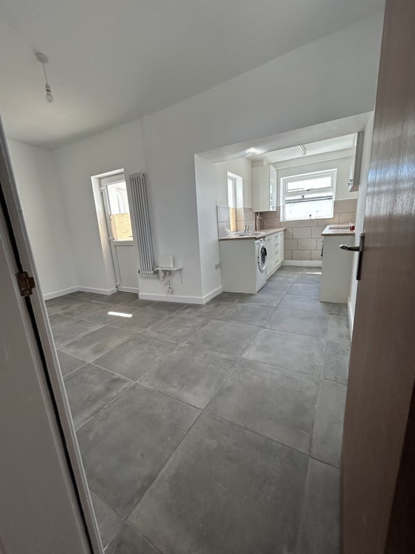 Room Manchester Road in Hyndburn